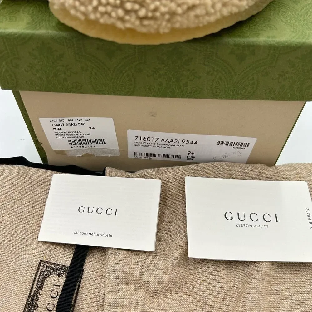 Men’s Gucci Horsebit ivory wool loafers size 9.5 made in Italy. - Picture 9 of 9